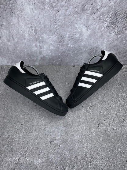 adidas Superstar II Black White - buty sportowe, widok z góry na zewnętrzną stronę butów