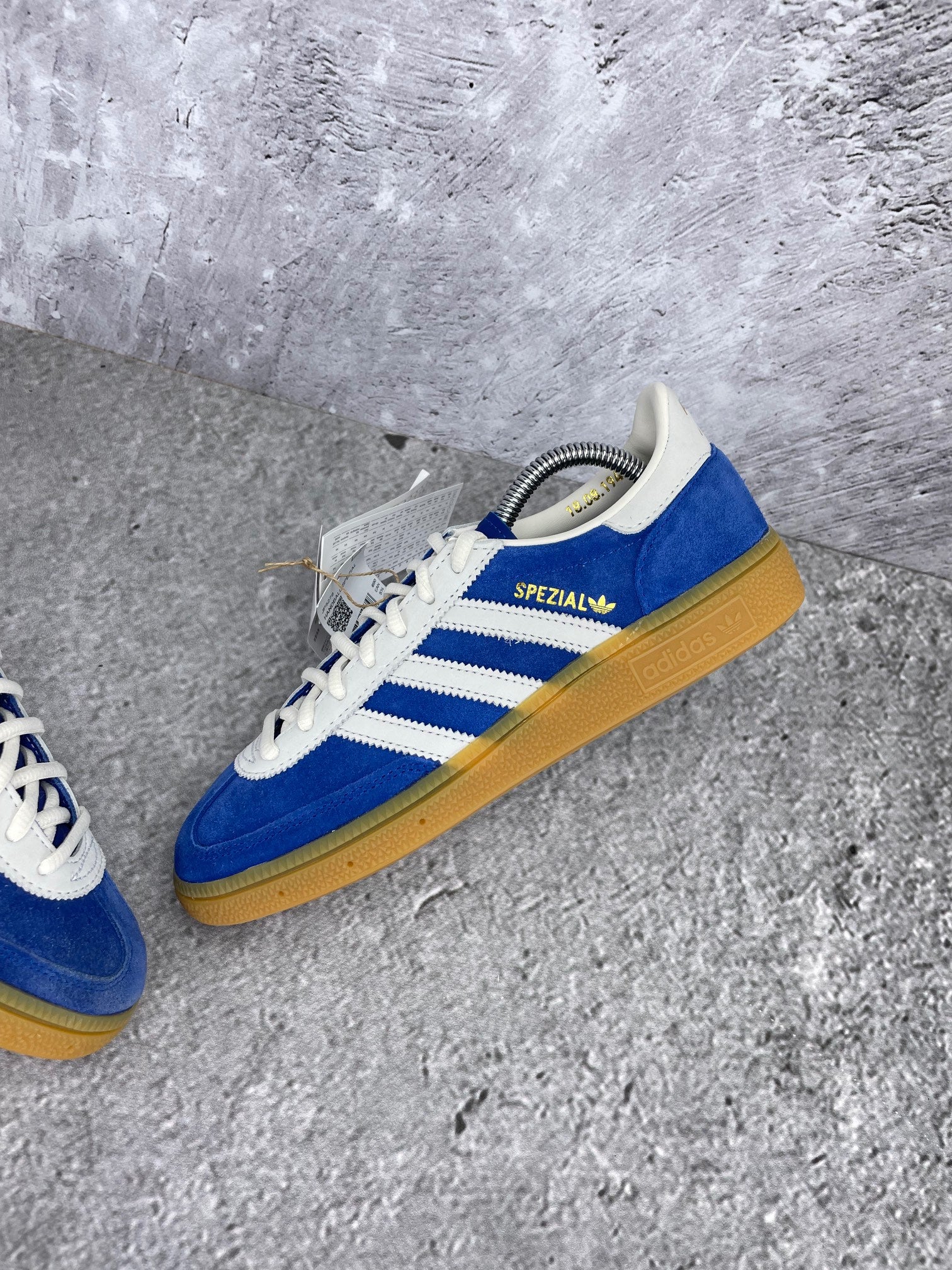 Adidas Handball Spezial 75th Anniversary - buty sportowe, widok z góry na wewnętrzną stronę butów