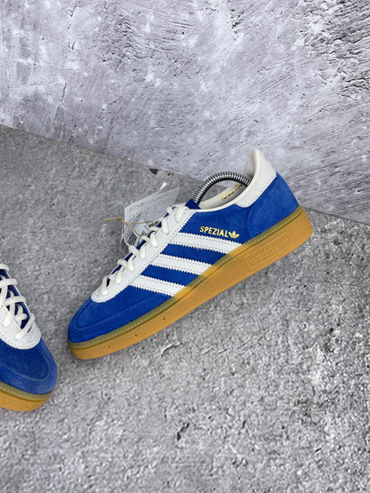 Adidas Handball Spezial 75th Anniversary - buty sportowe, widok z góry na wewnętrzną stronę butów