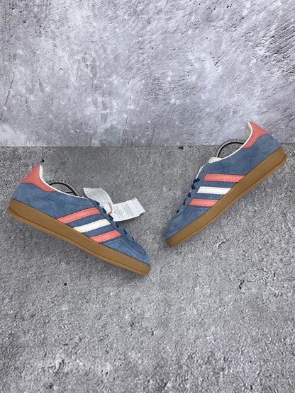 Adidas Gazelle Indoor None - buty sportowe, zewnętrzny panel prawego buta