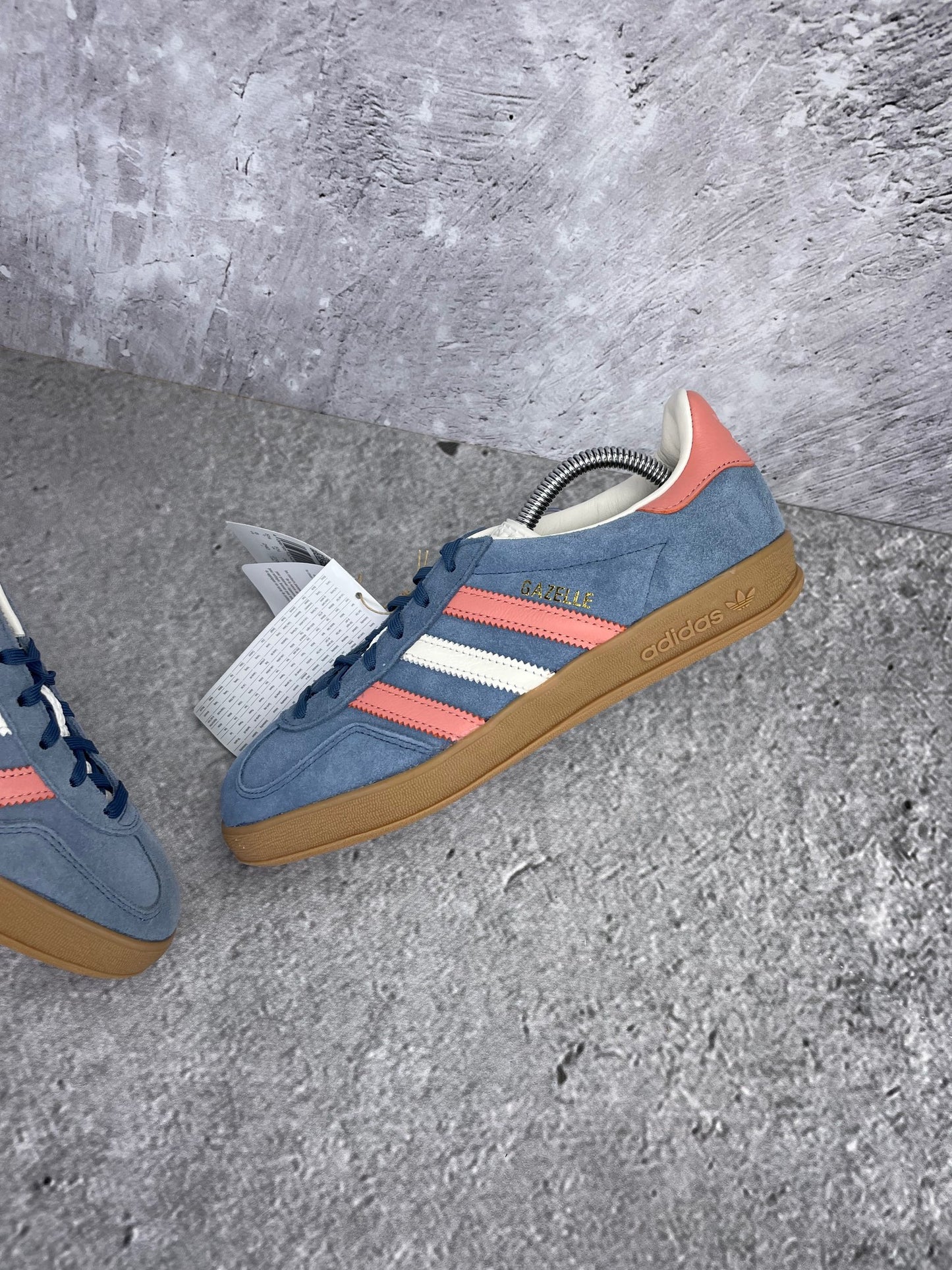 Adidas Gazelle Indoor None - buty sportowe, widok z góry na wewnętrzną stronę butów