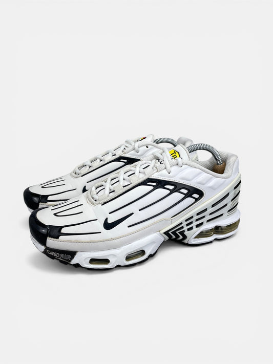 Nike Air Max Plus III Leather CK6716-100 - buty sportowe, widok z boku