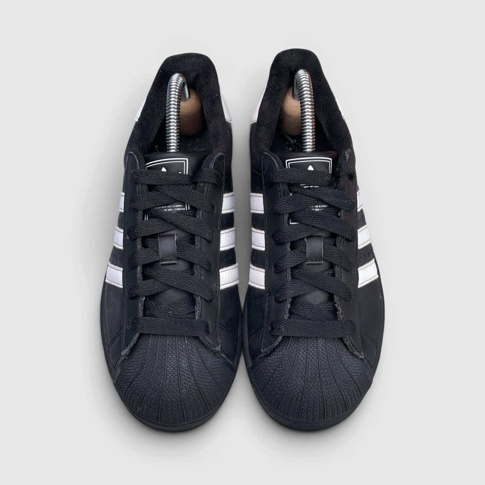 Adidas Superstar II — buty sportowe damskie w bardzo dobrym stanie rozmiar 36 2/3, widok z góry