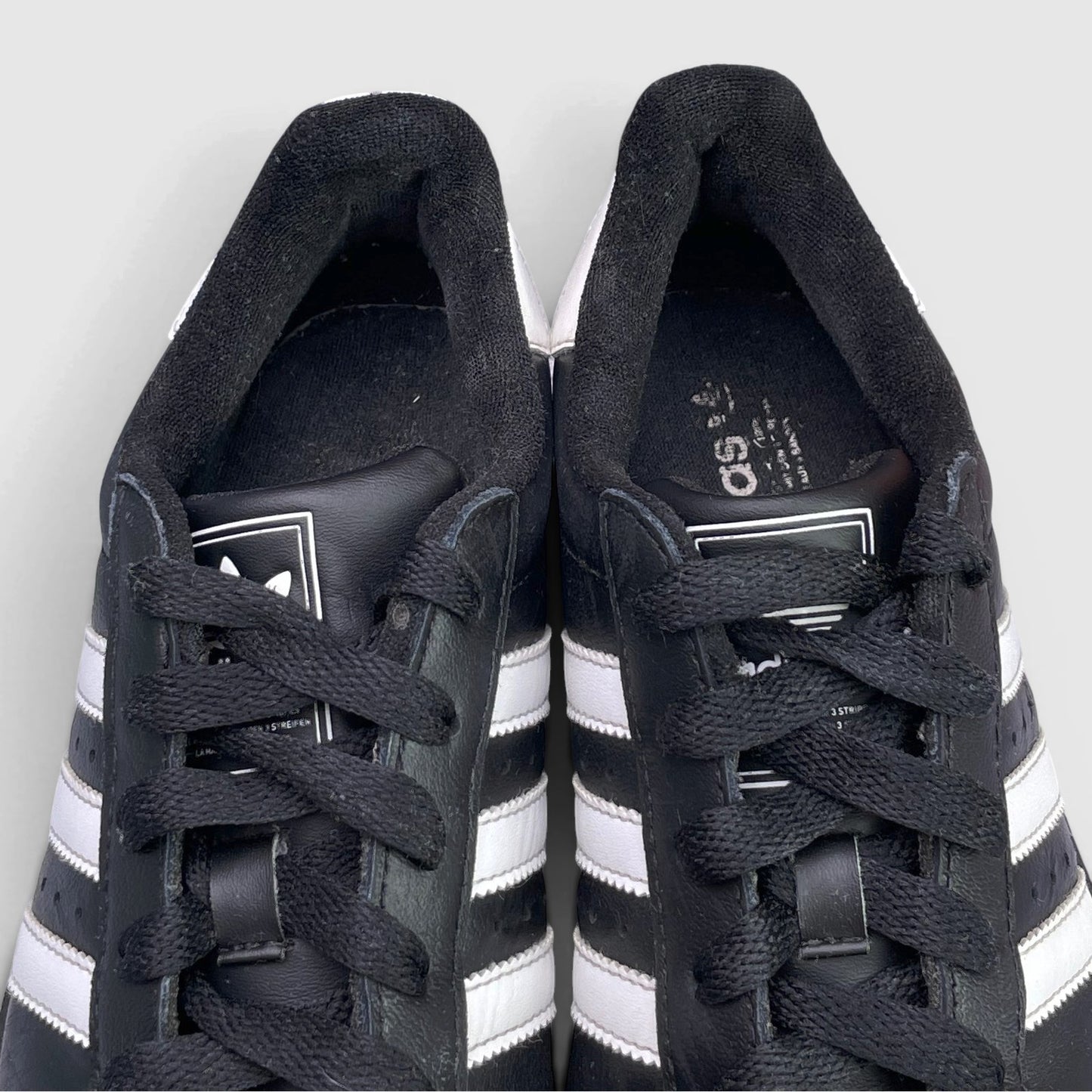Adidas Superstar II — buty sportowe damskie w bardzo dobrym stanie rozmiar 36 2/3, wkładka