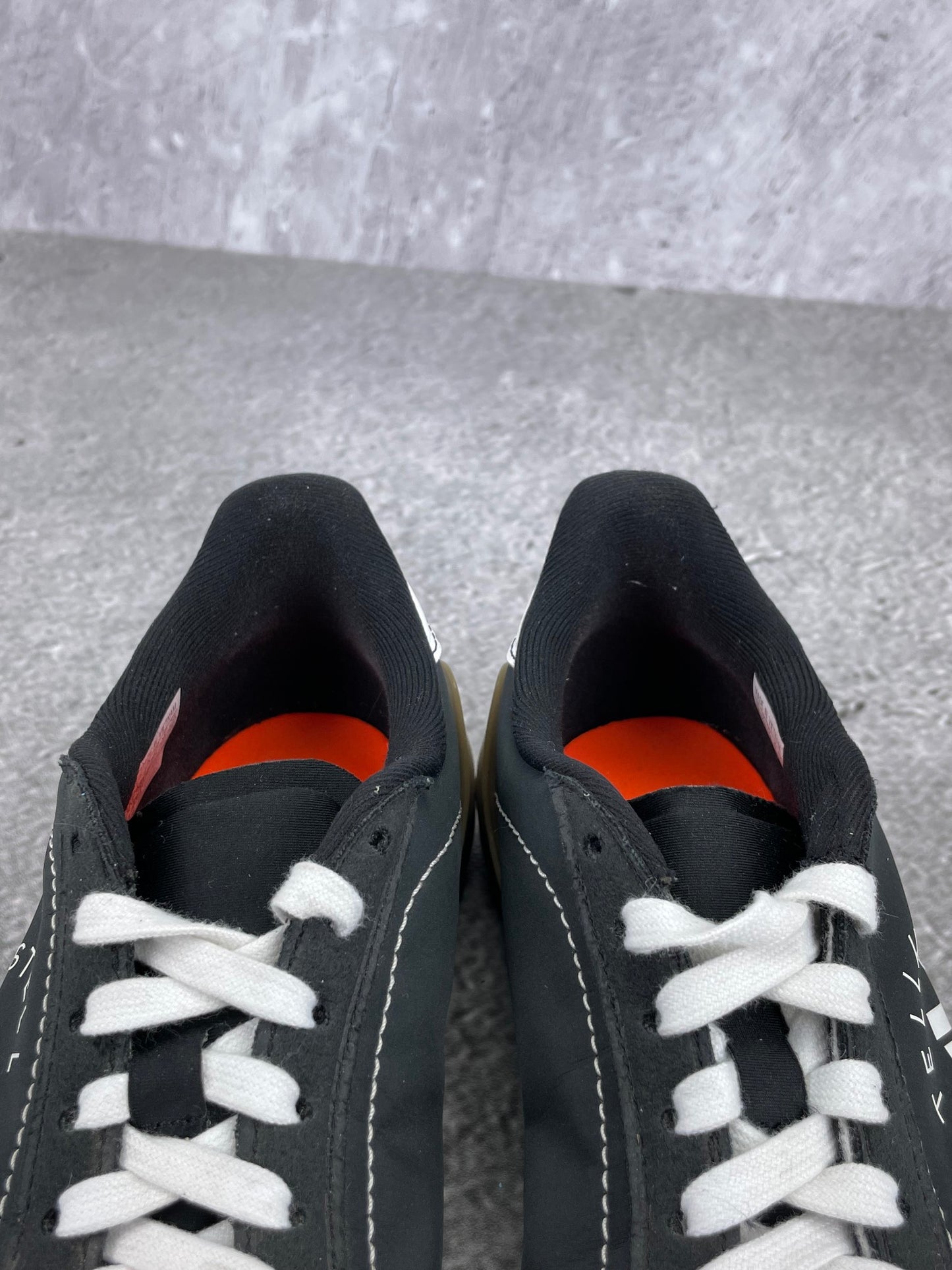 Adidas by Stella McCartney Court Boost Black White Gum - buty sportowe, zapiętki butów