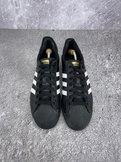 adidas Superstar “Core Black / Footwear White” Superstar Core Black - buty sportowe, widok z góry