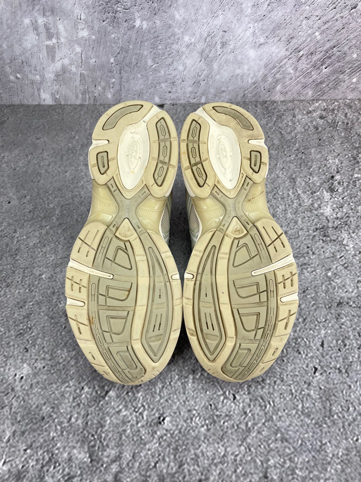 Asics Gel 1130 nieznane - buty sportowe, podeszwa