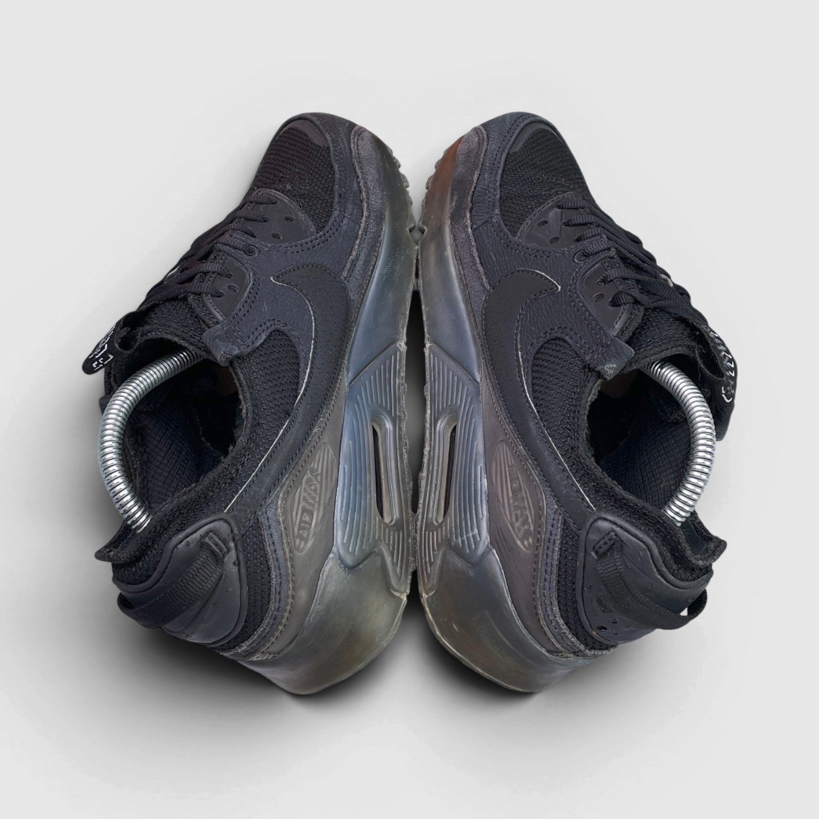 Nike Air Max Terrascape 90 — buty sportowe męskie w bardzo dobrym stanie rozmiar 41, widok z góry