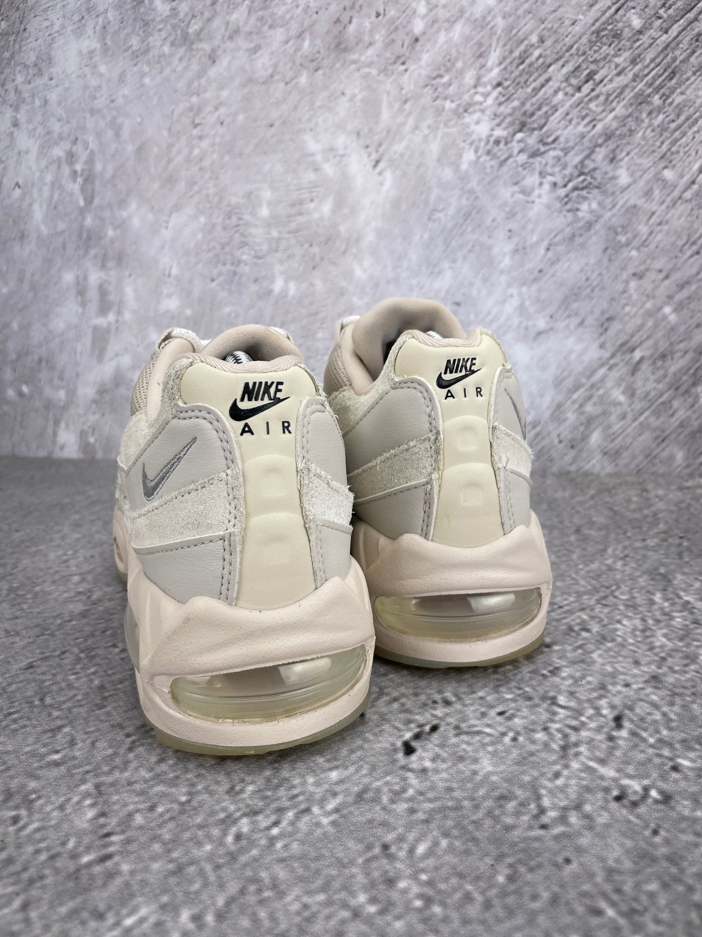 Nike Air Max 95 OG “Soft Pearl” AM95 Soft Pearl - buty sportowe, widok z tyłu