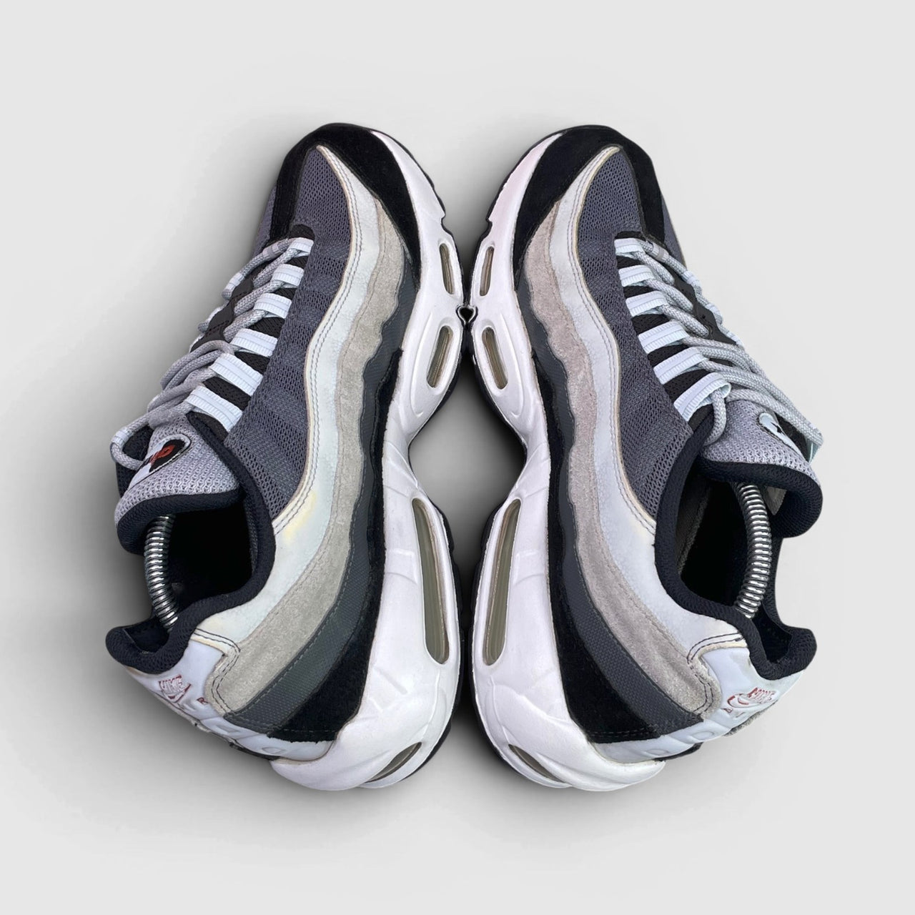 Nike Air Max 95 Rugged Orange — buty sportowe męskie w bardzo dobrym stanie rozmiar 44.5, widok z góry