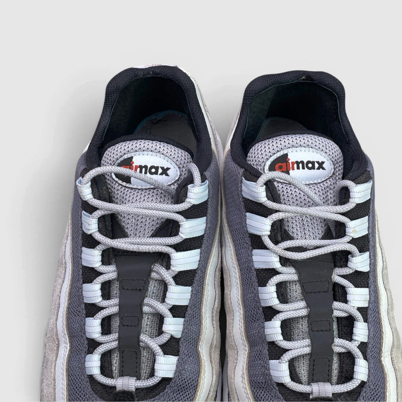 Nike Air Max 95 Rugged Orange — buty sportowe męskie w bardzo dobrym stanie rozmiar 44.5, widok z góry
