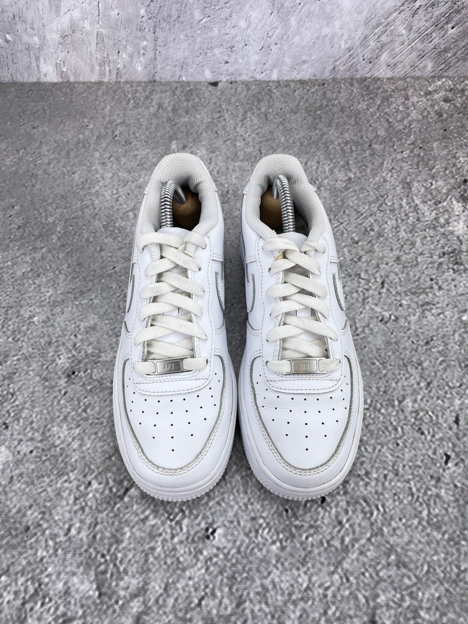 Nike Air Force 1 Low Triple White - buty sportowe, widok z góry