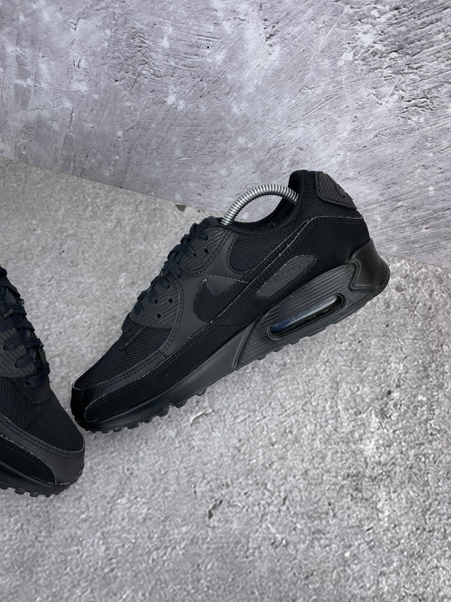 Nike Air Max 90 Recraft Triple Black - buty sportowe, wewnętrzny panel prawego buta