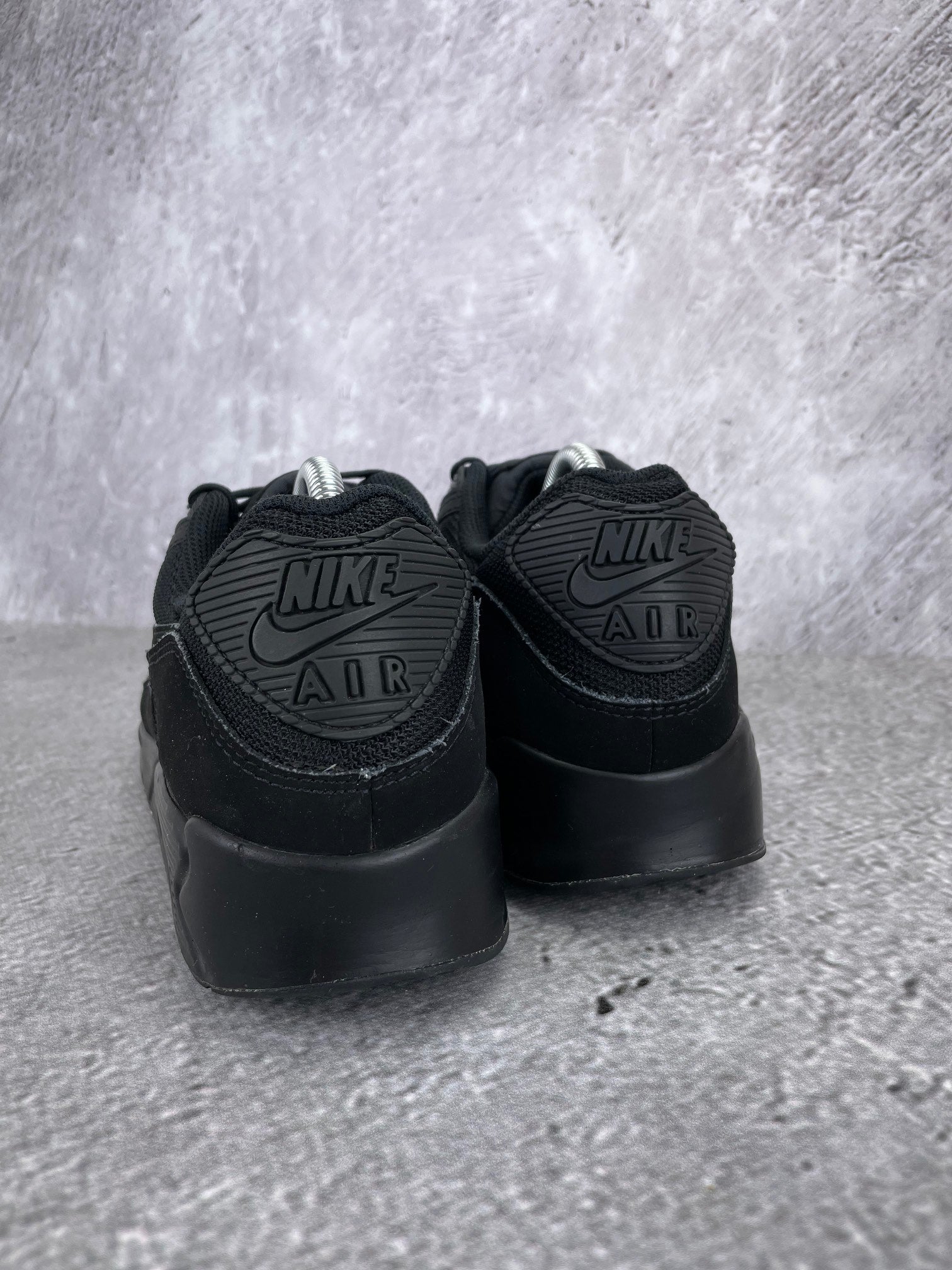 Nike Air Max 90 Recraft Triple Black - buty sportowe, widok z tyłu