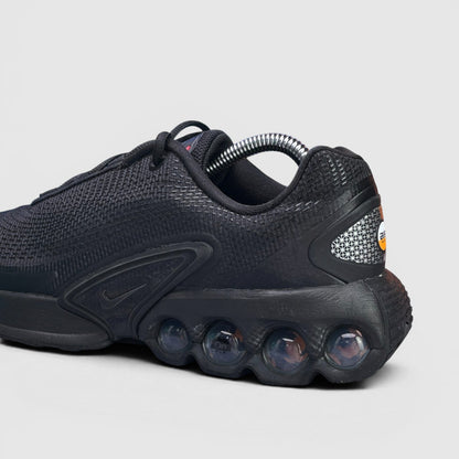Nike Air Max DN — buty sportowe damskie w bardzo dobrym stanie rozmiar 38.5, detal