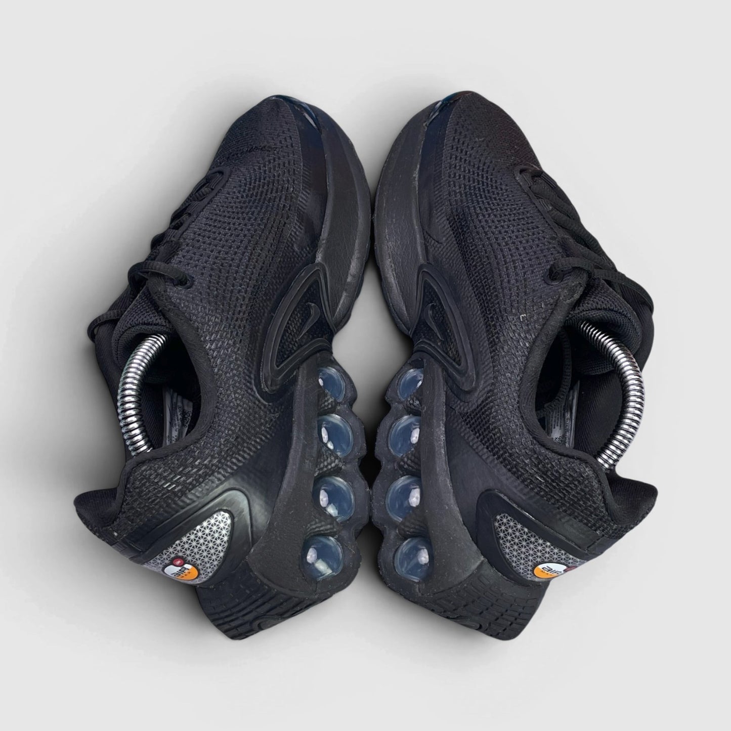 Nike Air Max DN — buty sportowe damskie w bardzo dobrym stanie rozmiar 38.5, widok z góry