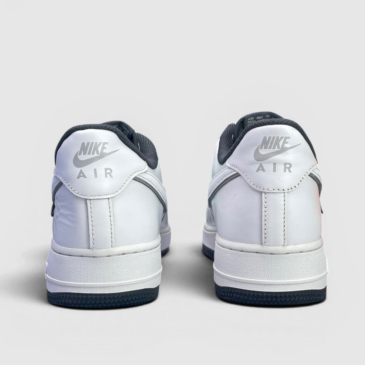 Nike Air Force 1 Low White Cordura — buty sportowe męskie w bardzo dobrym stanie rozmiar 44.5, widok z tyłu