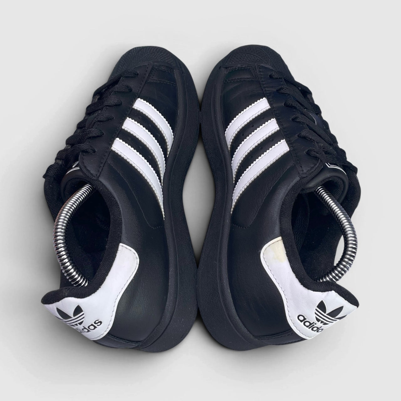 Adidas Superstar II — buty sportowe damskie w bardzo dobrym stanie rozmiar 37 1/3, widok z góry