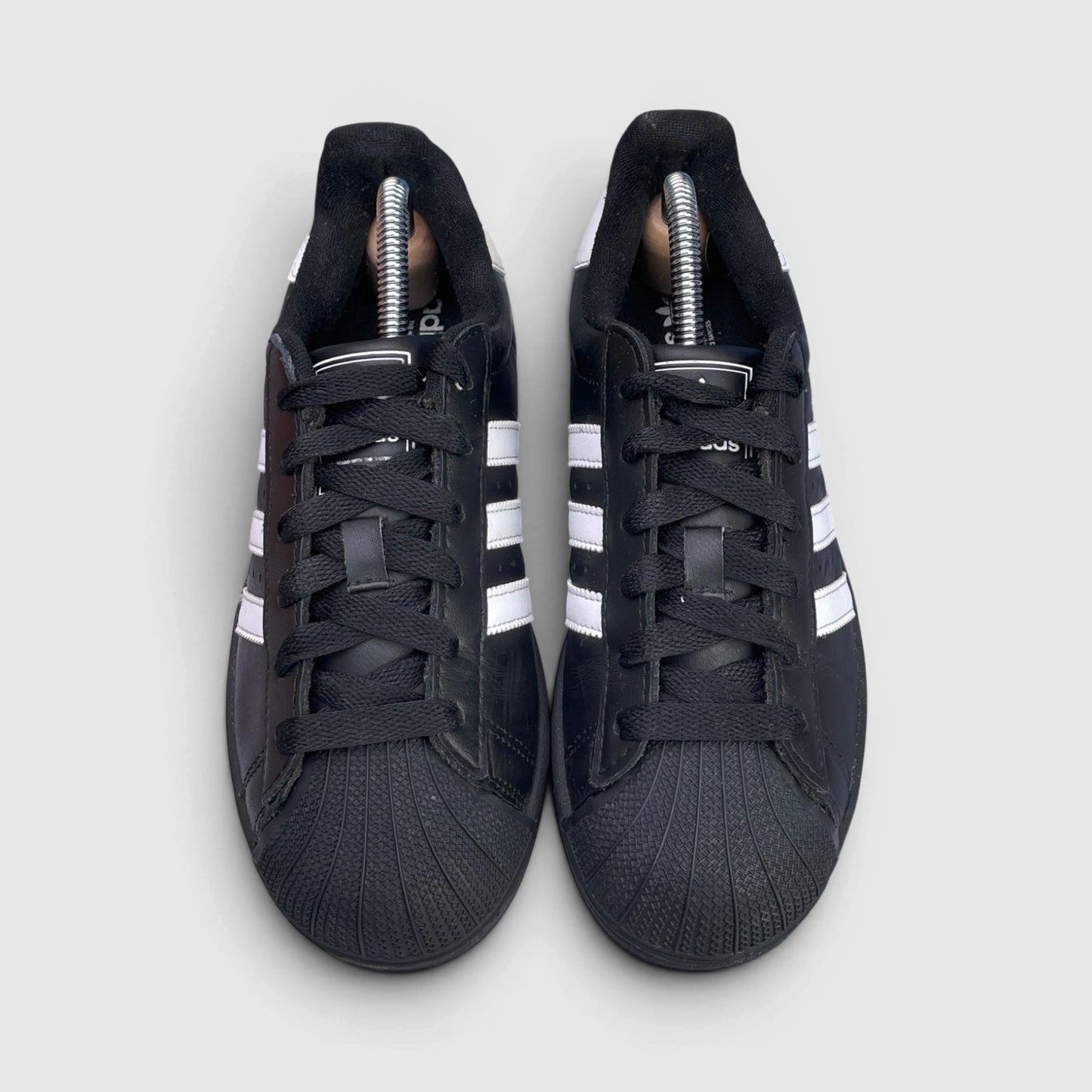 Adidas Superstar II — buty sportowe damskie w bardzo dobrym stanie rozmiar 37 1/3, widok z przodu