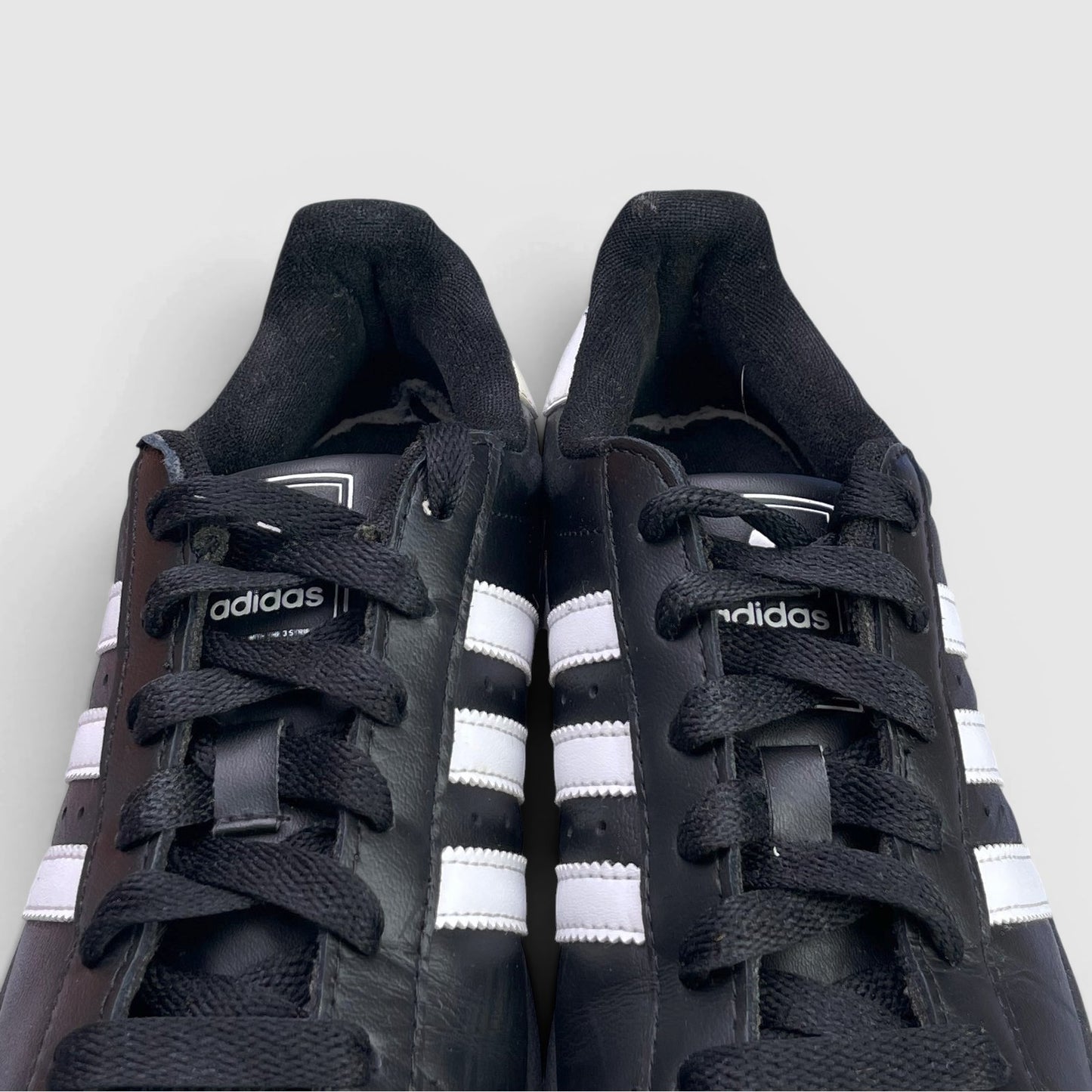 Adidas Superstar II — buty sportowe damskie w bardzo dobrym stanie rozmiar 37 1/3, język buta