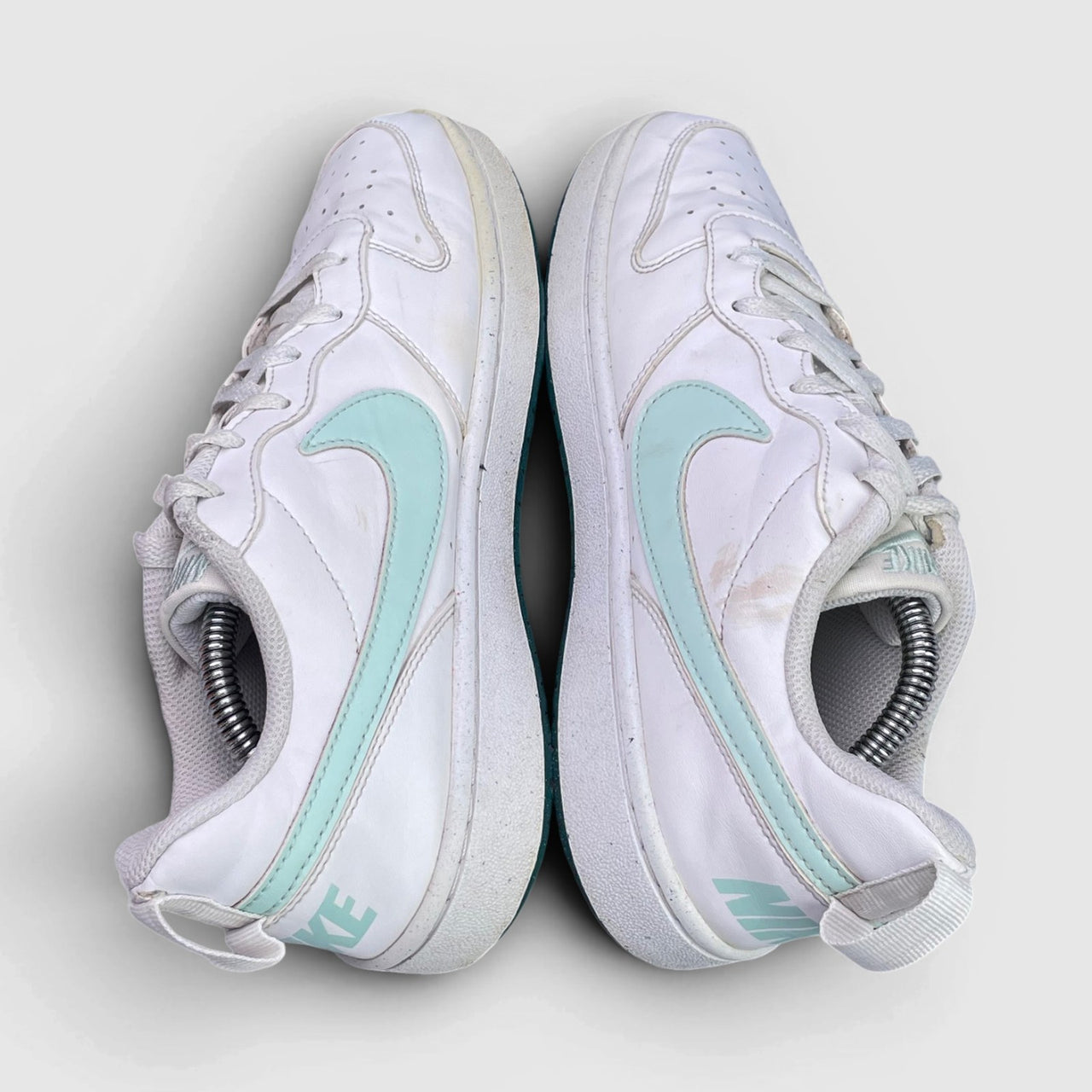 Nike Court Borough Low Recraft GS Summit White Cobalt Bliss — buty sportowe damskie w bardzo dobrym stanie rozmiar 40, widok z góry