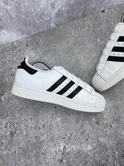 Adidas Superstar II Cloud White Black - buty sportowe, wewnętrzny panel lewego buta