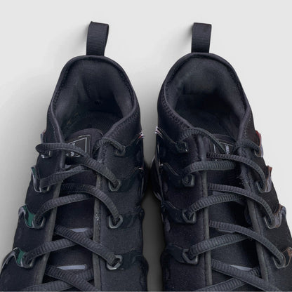Nike Air VaporMax Plus Triple Black — buty sportowe męskie w bardzo dobrym stanie rozmiar 44, widok z góry