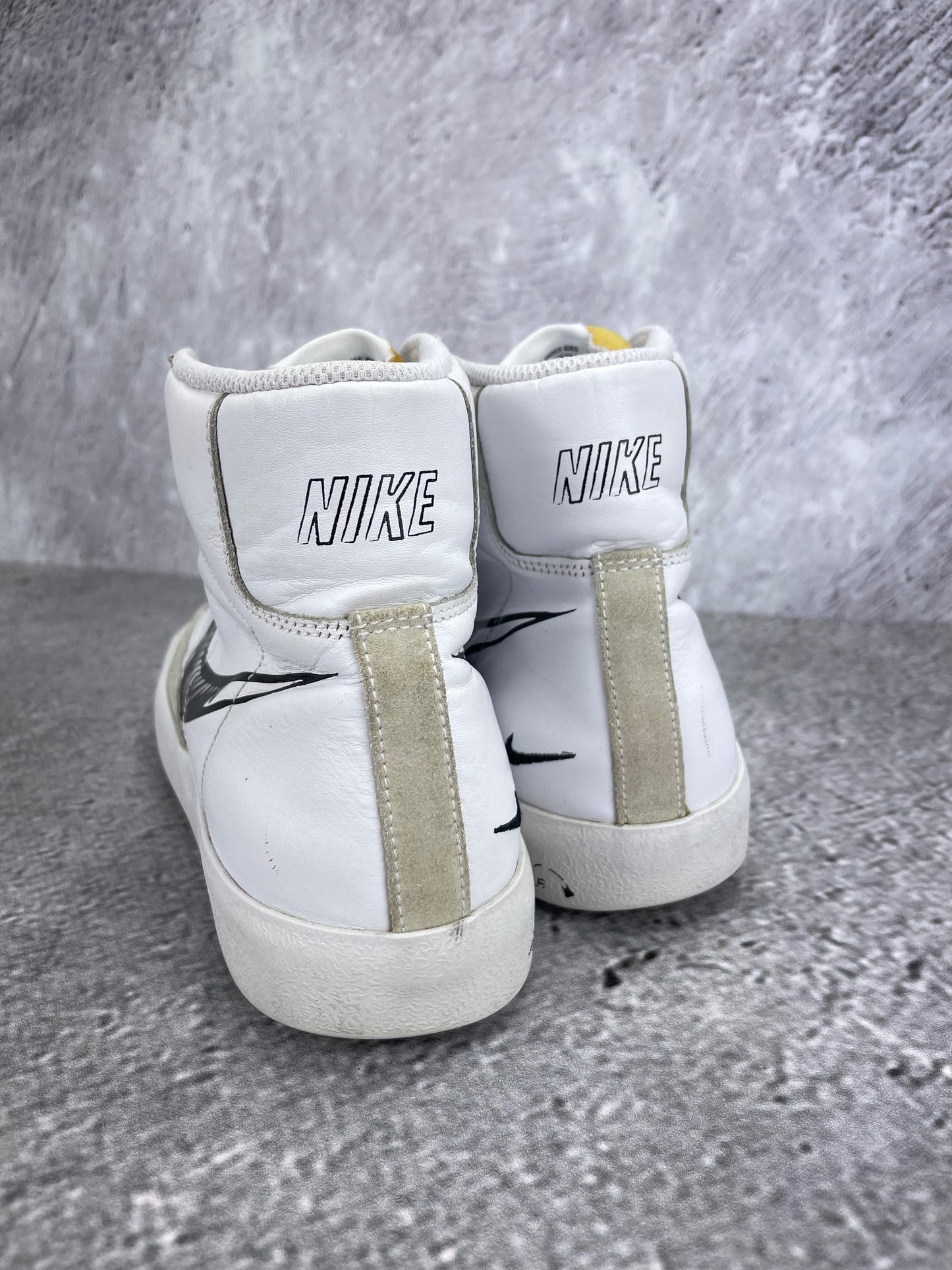 Nike Blazer Mid Sketch - buty sportowe, widok z tyłu