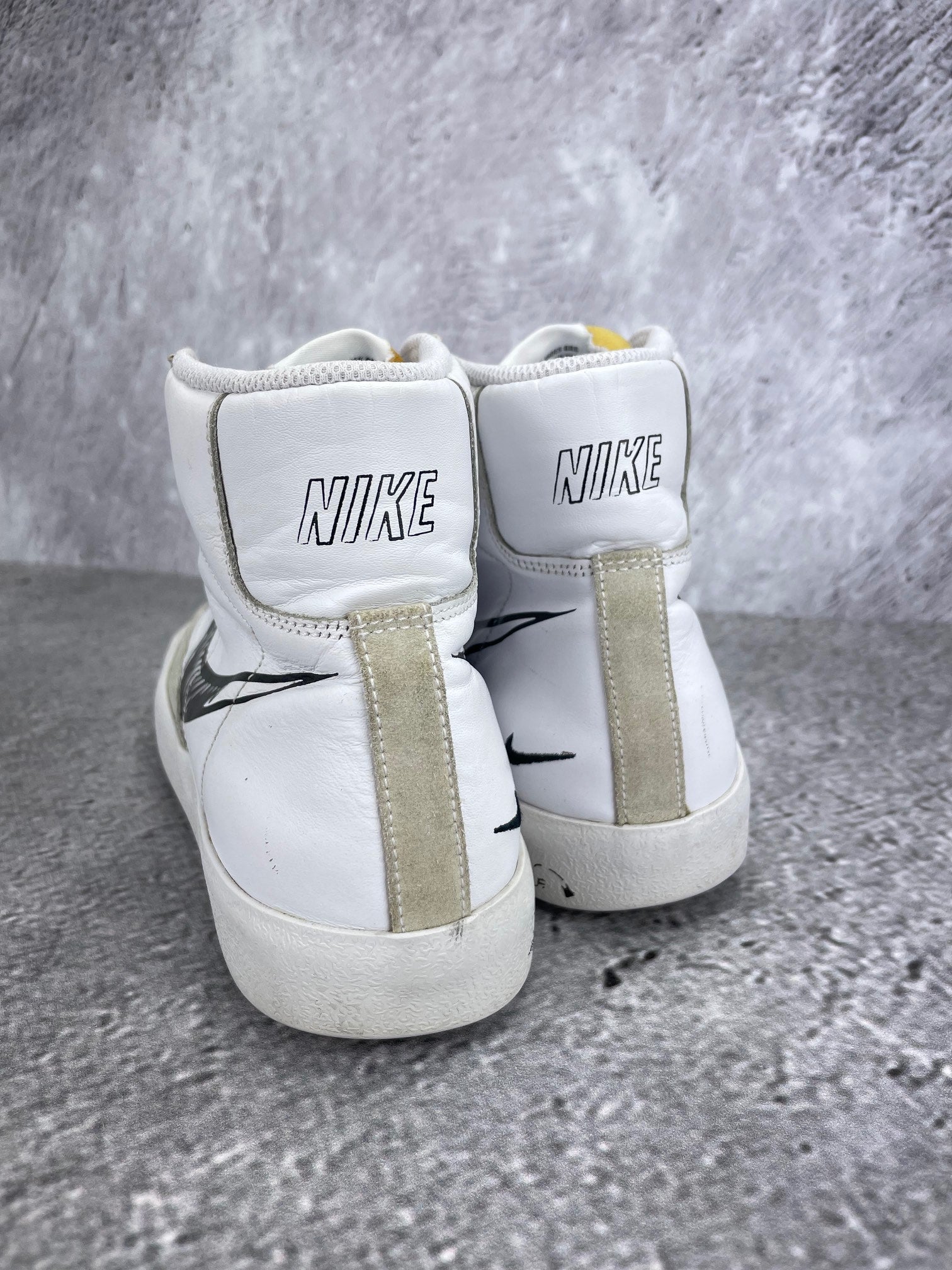 Nike Blazer Mid Sketch - buty sportowe, widok z tyłu