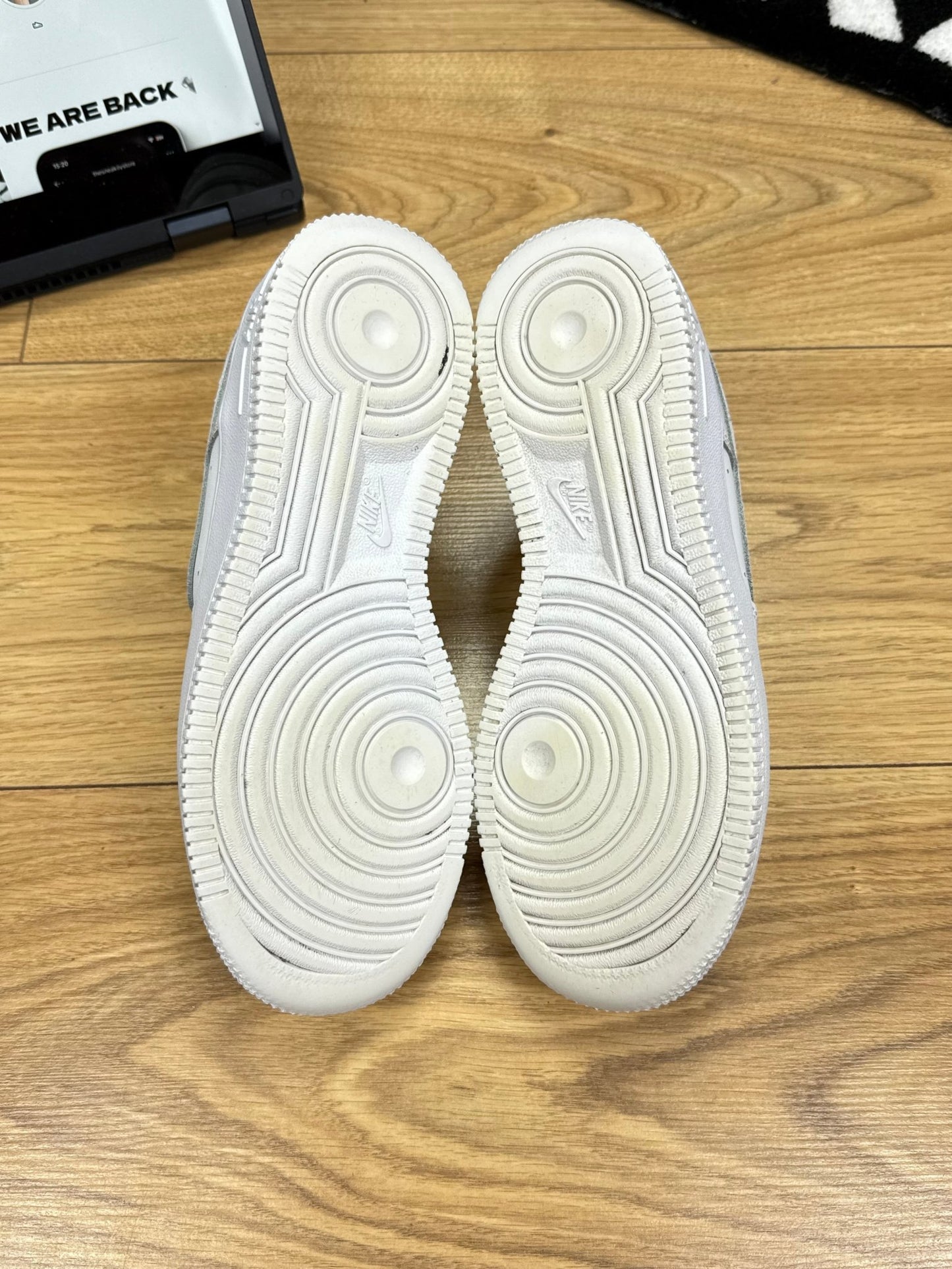 Nike Air Force 1 Low (36.5)