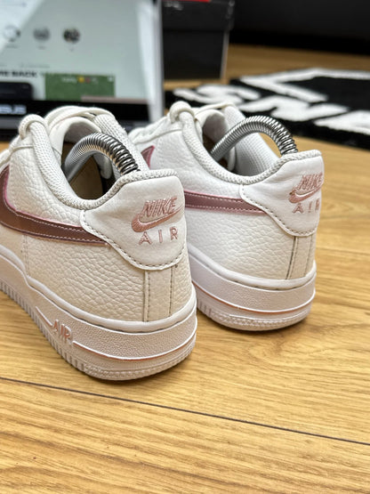 Nike Air Force 1 Low (36.5)