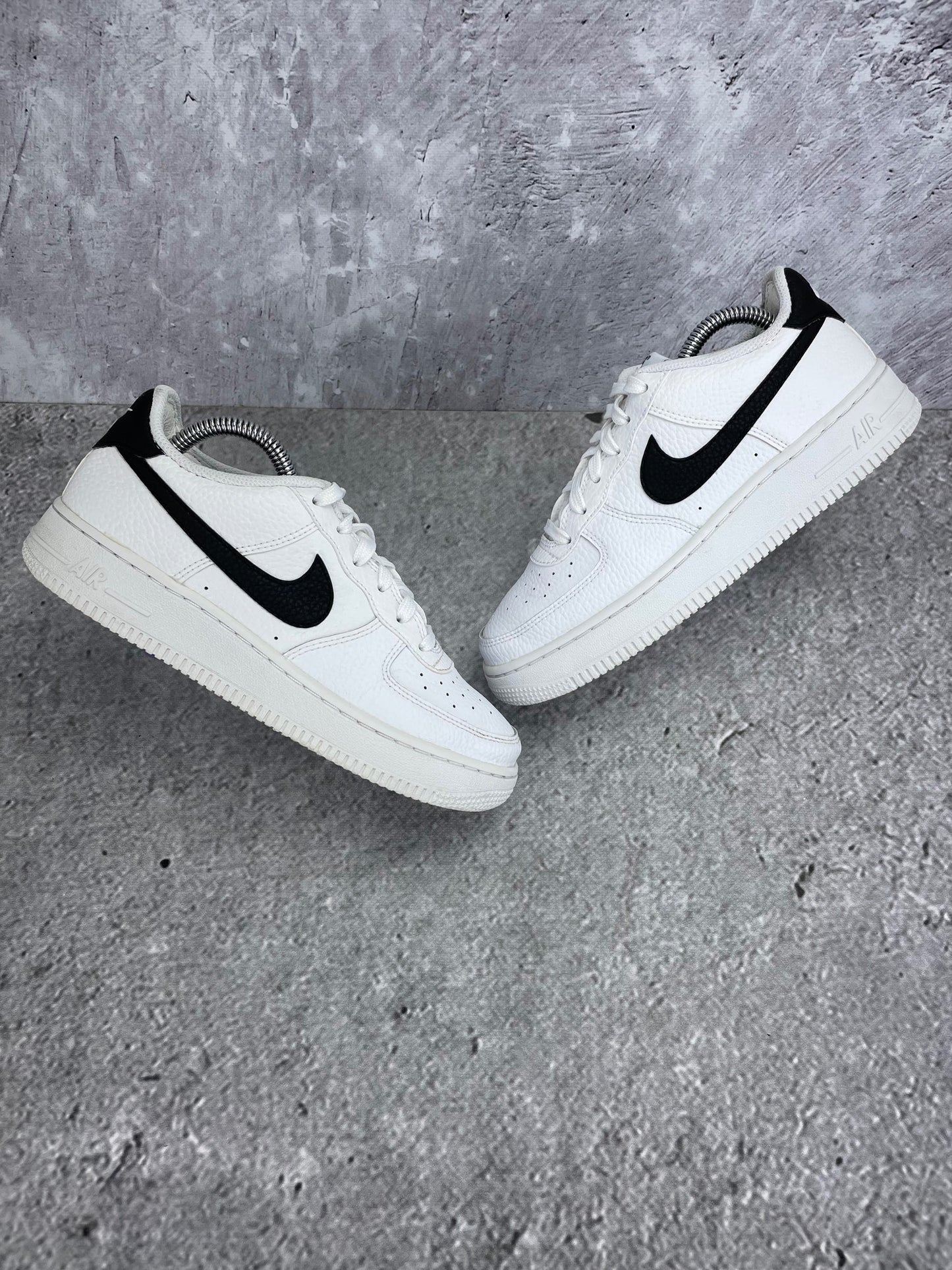 Nike Air Force 1 Low rozmiar 37.5