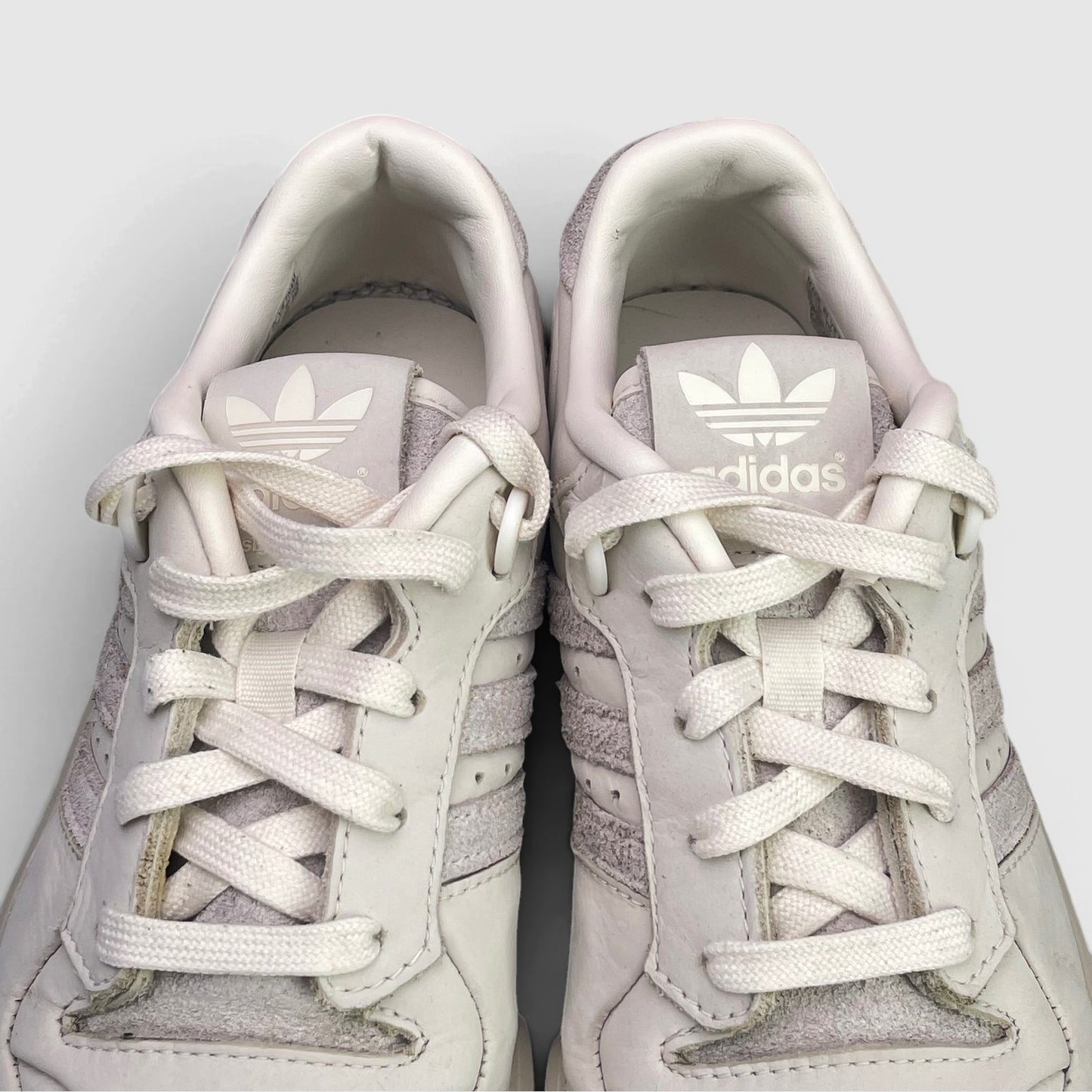 Adidas Rivalry Low Lux — buty sportowe damskie w bardzo dobrym stanie rozmiar 37 1/3, język buta