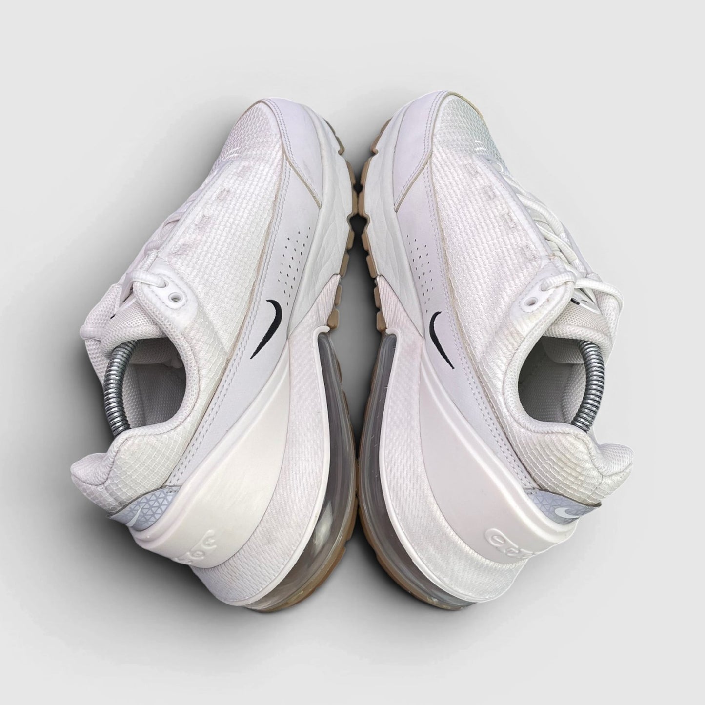 Nike Air Max Pulse Summit White/Phantom — buty sportowe męskie w bardzo dobrym stanie rozmiar 44, para butów
