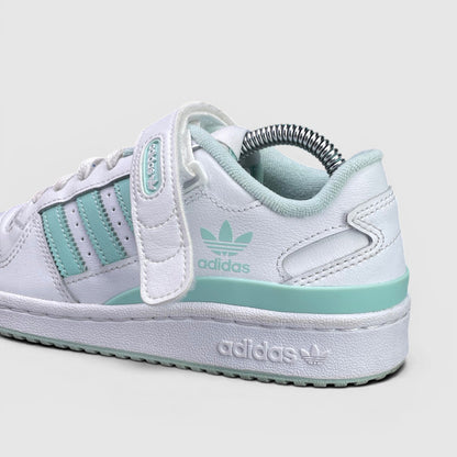 Adidas Forum Low — buty sportowe damskie w bardzo dobrym stanie rozmiar 36 2/3, detal