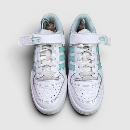 Adidas Forum Low — buty sportowe damskie w bardzo dobrym stanie rozmiar 36 2/3, widok z góry