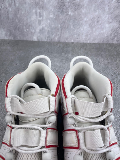 Nike Air More Uptempo 96 Varsity Red - buty sportowe, zapiętki butów