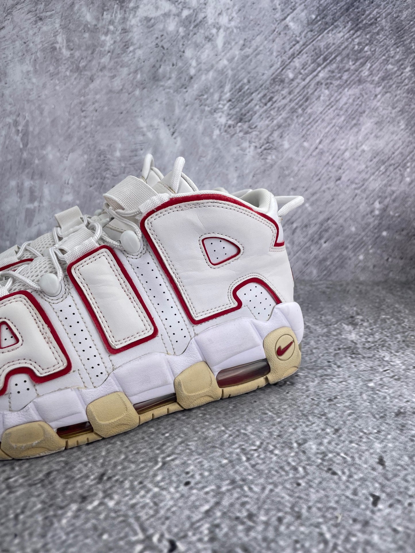 Nike Air More Uptempo 96 Varsity Red - buty sportowe, opcjonalne zdjęcie 1