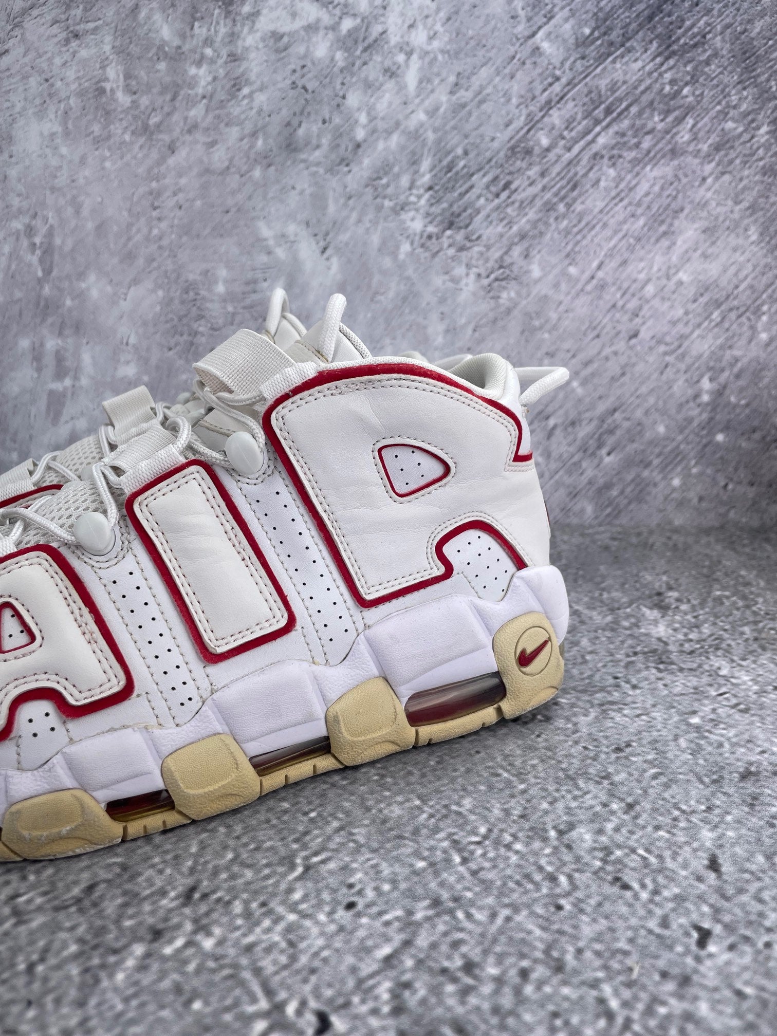 Nike Air More Uptempo 96 Varsity Red - buty sportowe, opcjonalne zdjęcie 1
