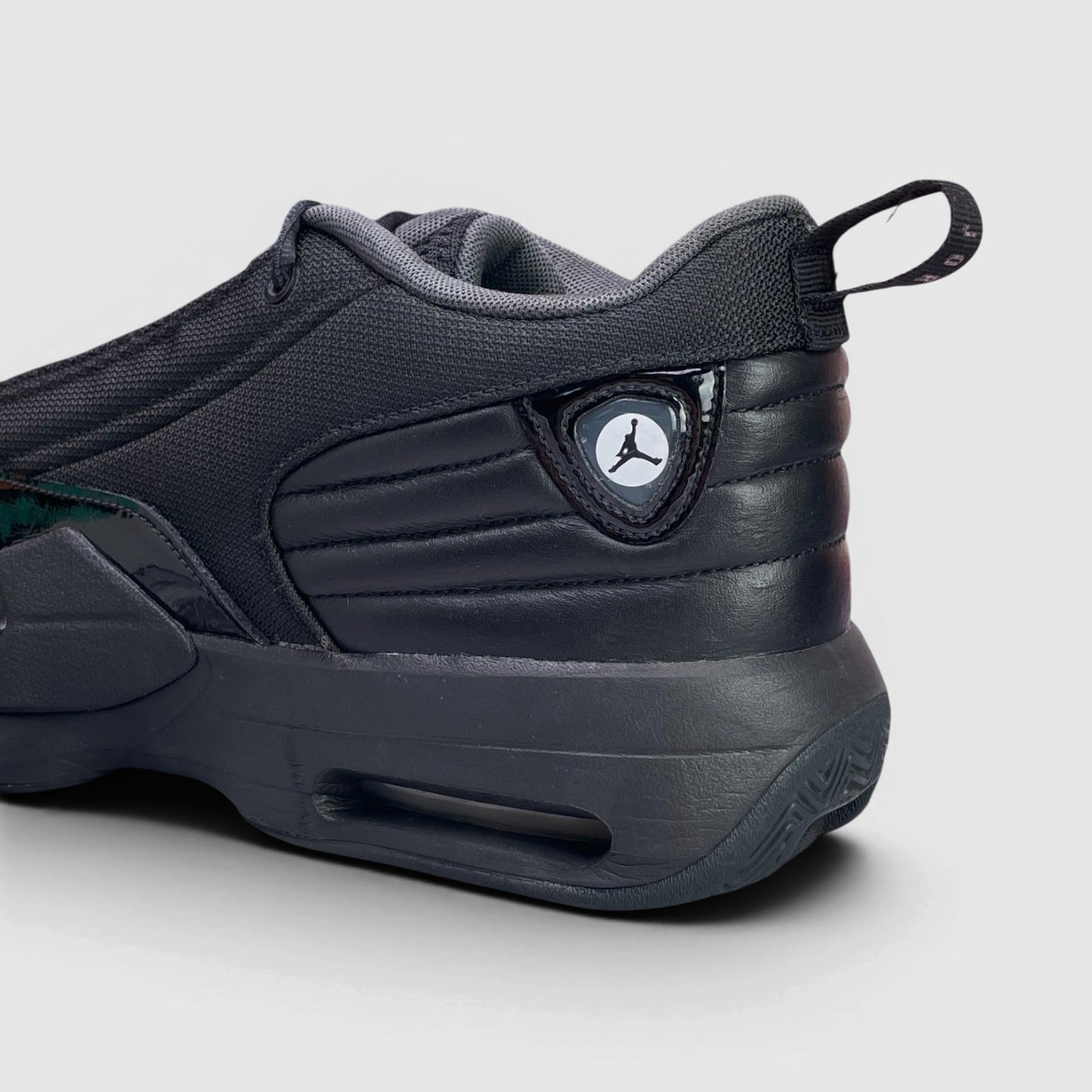 Jordan Max Aura 6 Black Anthracite — buty sportowe męskie w bardzo dobrym stanie rozmiar 46, detal