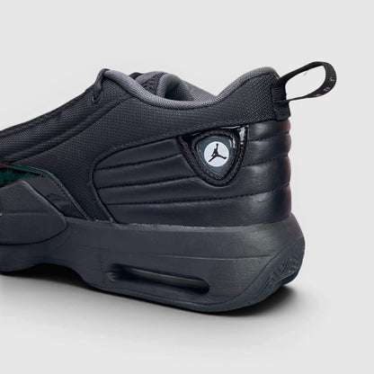 Jordan Max Aura 6 Black Anthracite — buty sportowe męskie w bardzo dobrym stanie rozmiar 46, detal