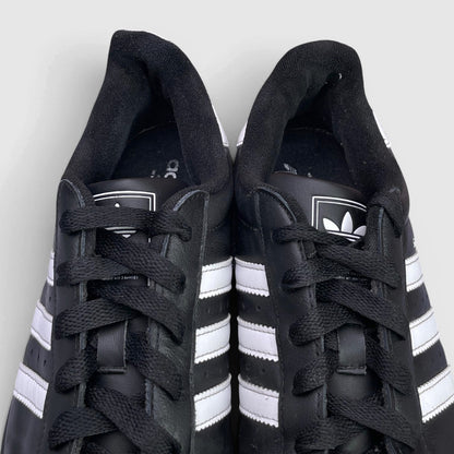 Adidas Superstar II — buty sportowe damskie w bardzo dobrym stanie rozmiar 38 2/3, język buta