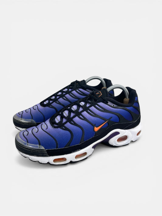 Nike Air Max Plus TN Voltage Purple - buty sportowe, widok z boku