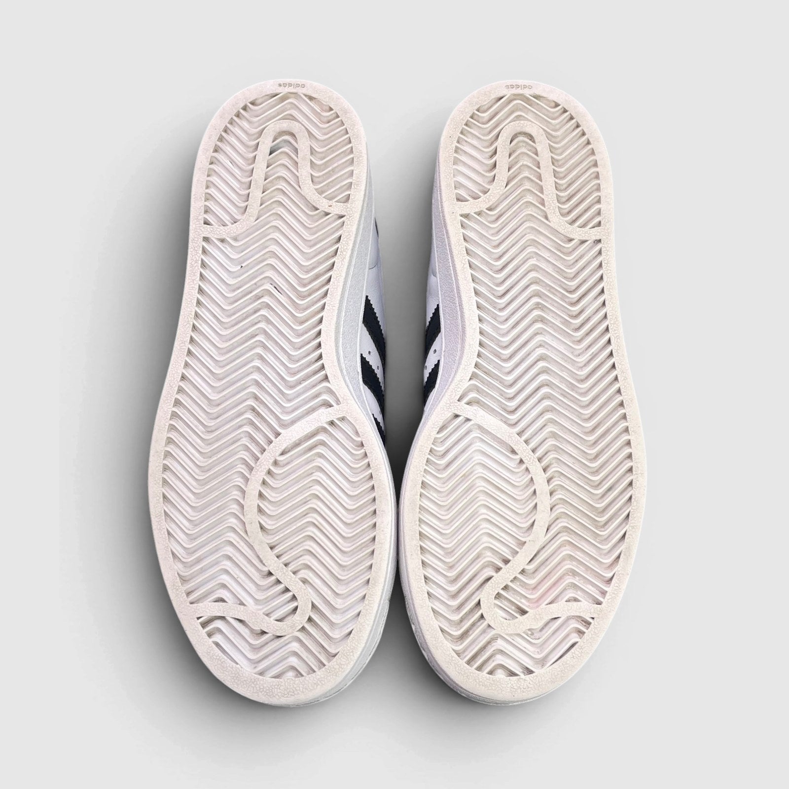 Adidas Superstar II — buty sportowe damskie w bardzo dobrym stanie rozmiar 37 1/3, podeszwa