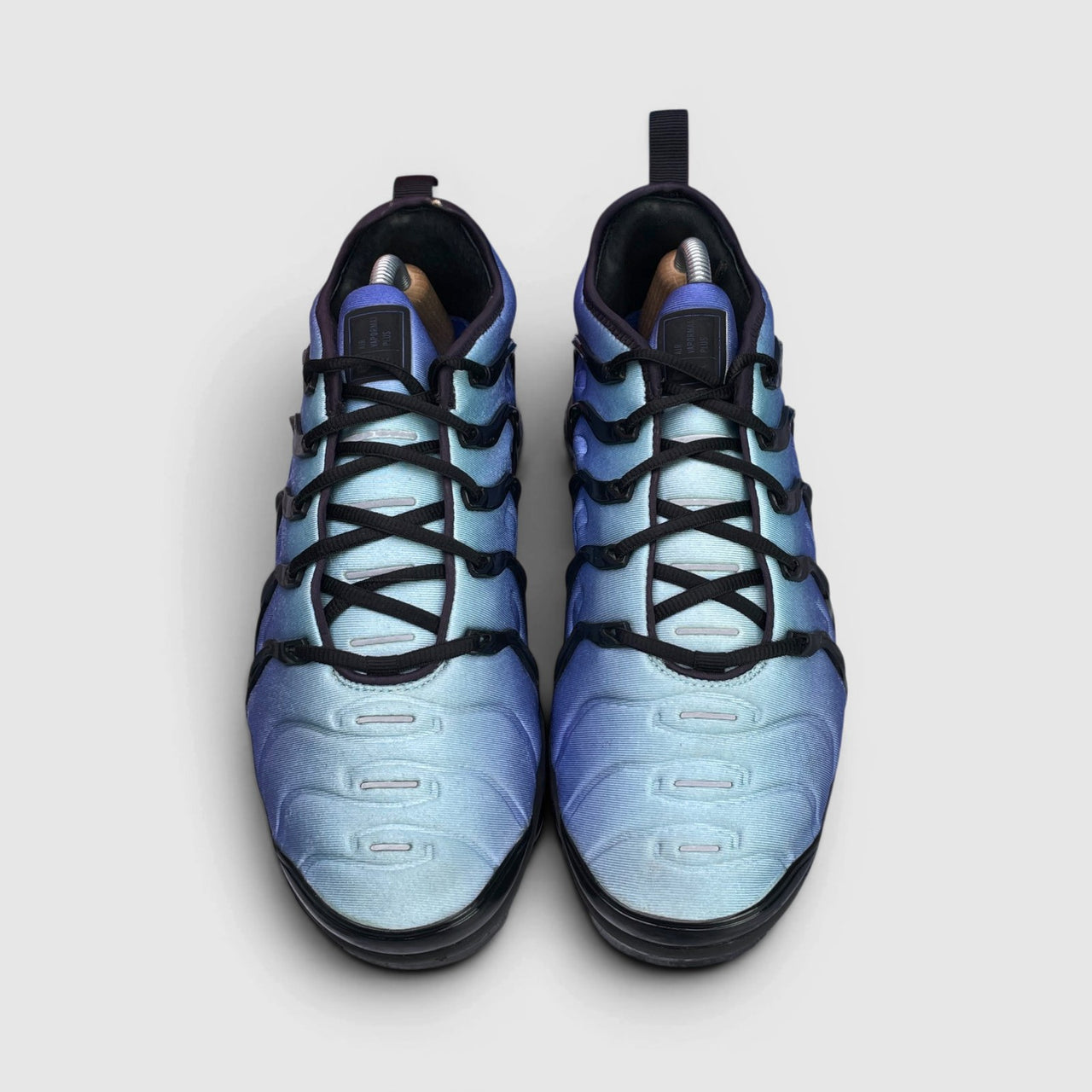 Nike Air VaporMax Plus Original Fade — buty sportowe męskie w bardzo dobrym stanie rozmiar 43, widok z przodu