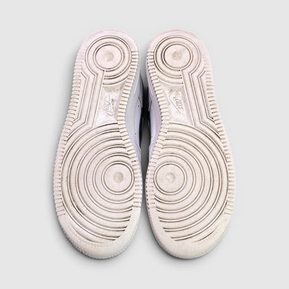 Nike Air Force 1 Low White Black — buty sportowe damskie w bardzo dobrym stanie rozmiar 36.5, podeszwa