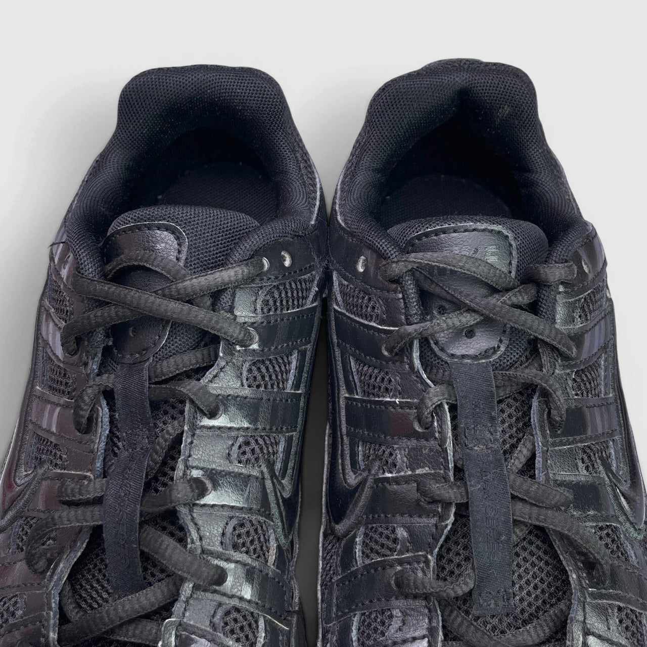 Nike P-6000 — buty sportowe damskie w bardzo dobrym stanie rozmiar 38.5, wkładka