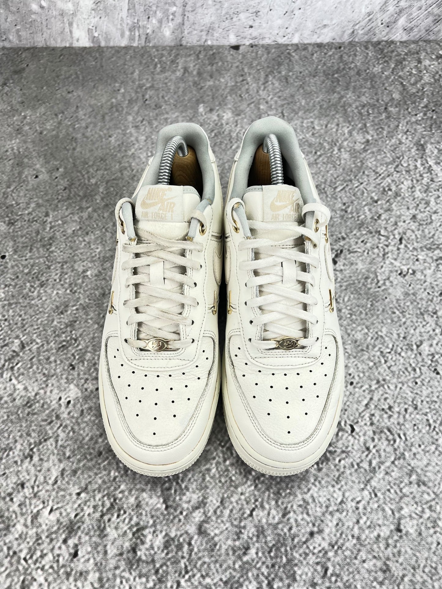 Nike Air Force 1 Low FV3654-111 - buty sportowe, widok z góry
