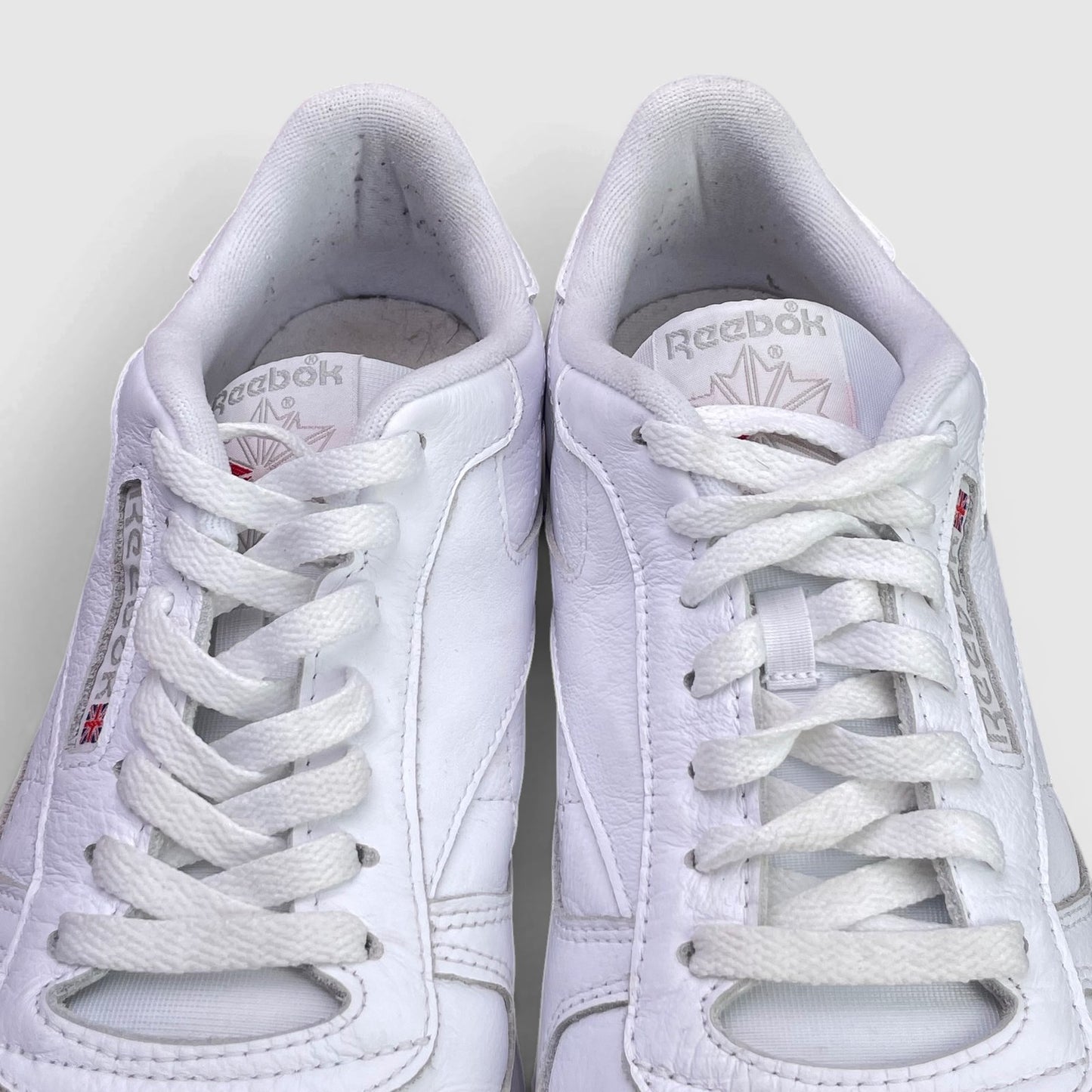 Reebok Glide — buty sportowe męskie w bardzo dobrym stanie rozmiar 44.5, widok z góry