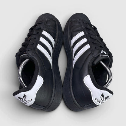 Adidas Superstar II — buty sportowe damskie w bardzo dobrym stanie rozmiar 38, widok z góry